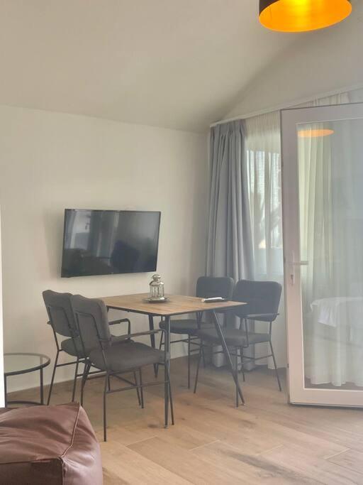 Appartamento Ocean Sun 4 Fira  Esterno foto